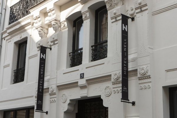Hotel De Nell