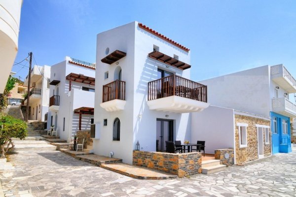 Myrtos Mare Suites