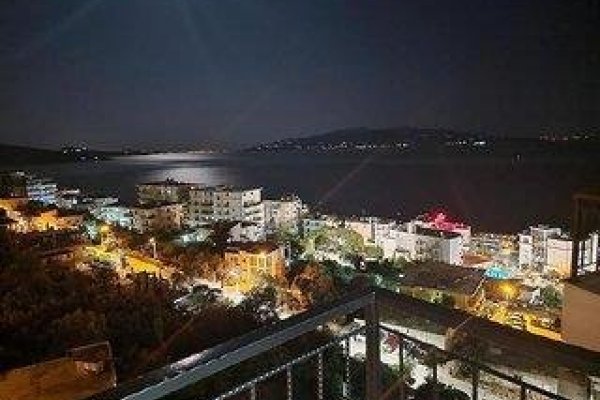 Joanna Suites