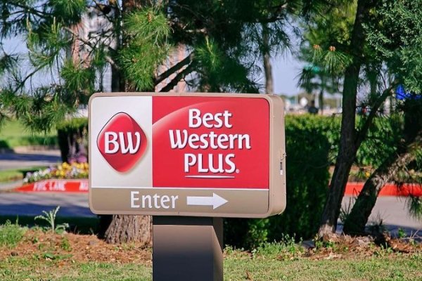 Best Western Plus Dfw Airport Suites