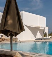 Poseidon Hotel & Suites