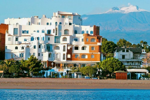 Sporting Baia Hotel & Villa Athena