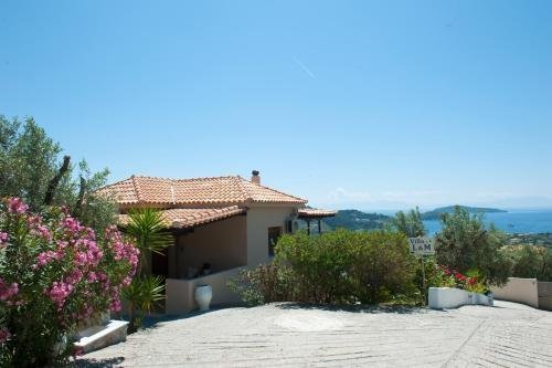 Villa L&M Skiathos recenzie