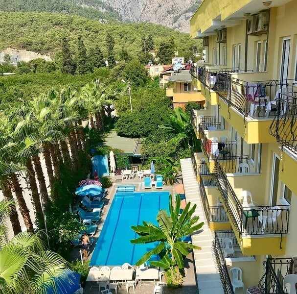Santana Hotel