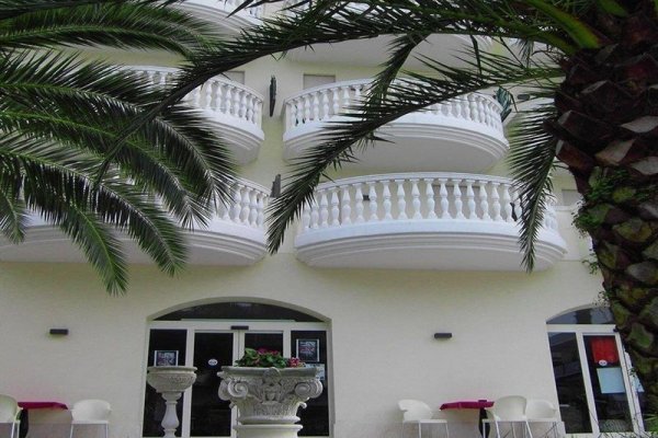 Hotel Eva