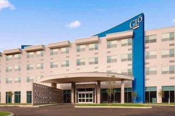 Glo Best Western Nashville Airport West