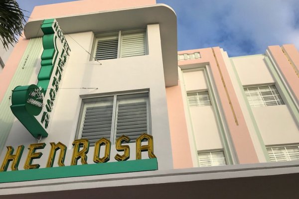 Henrosa Hotel 