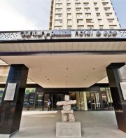 Century Plaza Hotel & Spa Vancouver