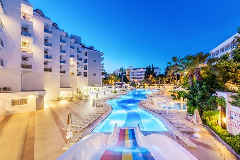 Grand Ideal Premium recenzie