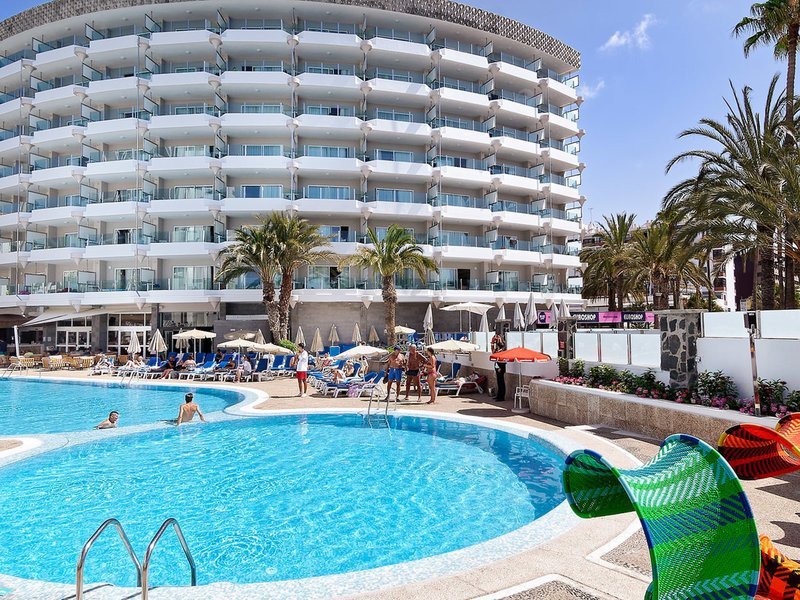 Bull Escorial & Spa recenzie