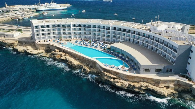 Paradise Bay Resort