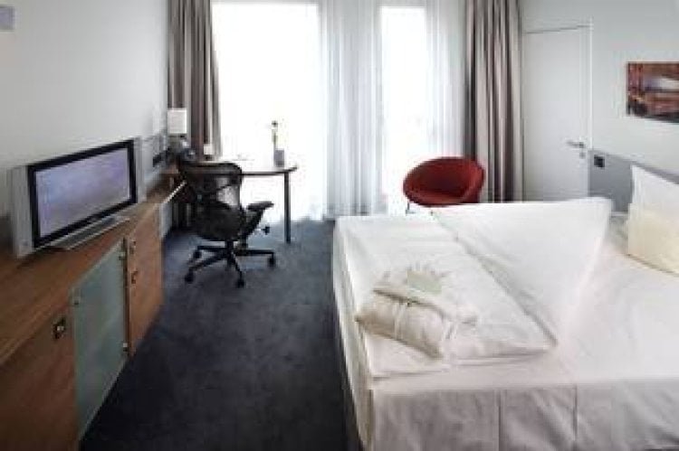 Hilton Garden Inn Stuttgart NeckarPark