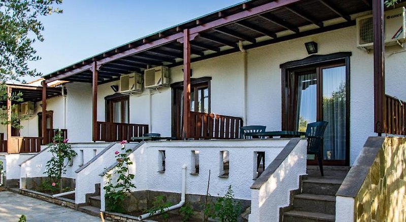 Villa Dafni recenzie