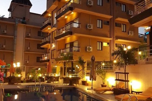 La Sunila Clarks Inn Suites