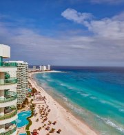 Royalton CHIC Suites Cancun