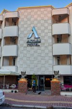 Azuu Hotel recenzie