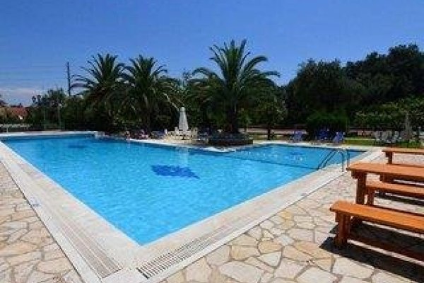 Paloma Blanca Hotel