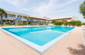 NUMO Ierapetra Beach Resort recenzie
