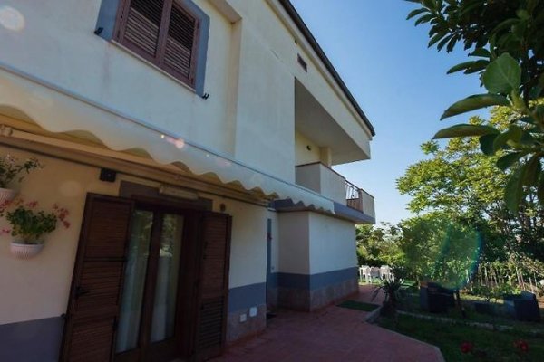 Villa Saturno