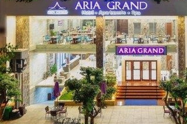 Aria Grand Hotel & Apartments