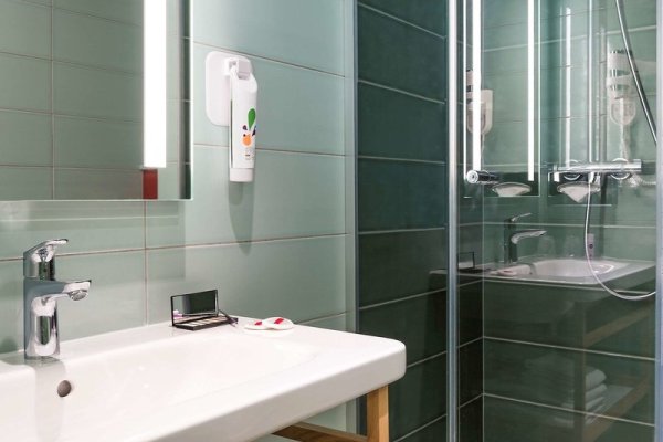 Ibis Styles Paris Gare Saintlazare