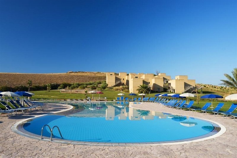 Menfi Beach Resort recenzie