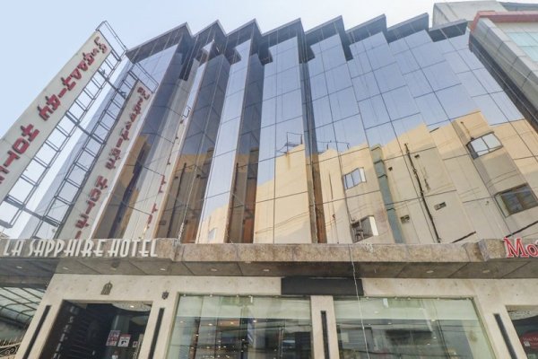 La Sapphire Hotel