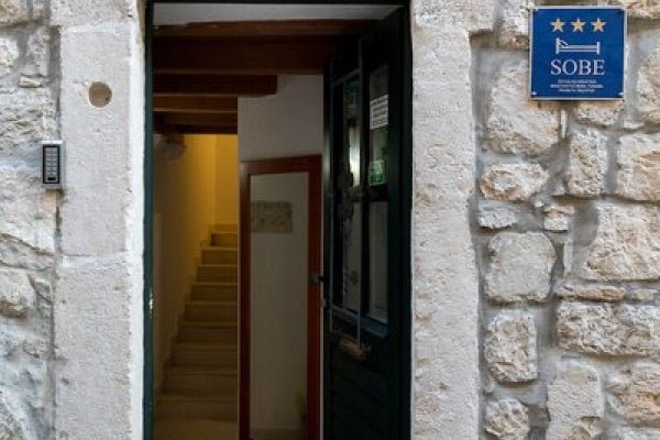 Apartment Ivana Old Town