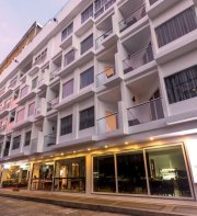 Grand Sunset Hotel