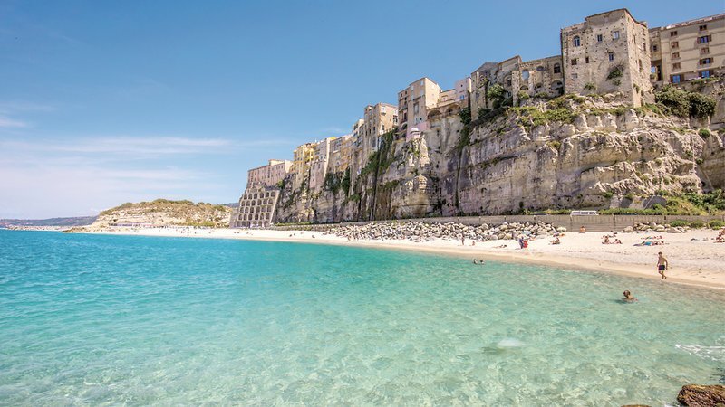 Middle Town Palace Tropea