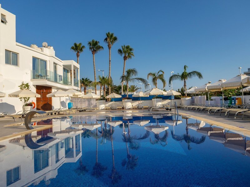 Protaras Plaza Hotel recenzie