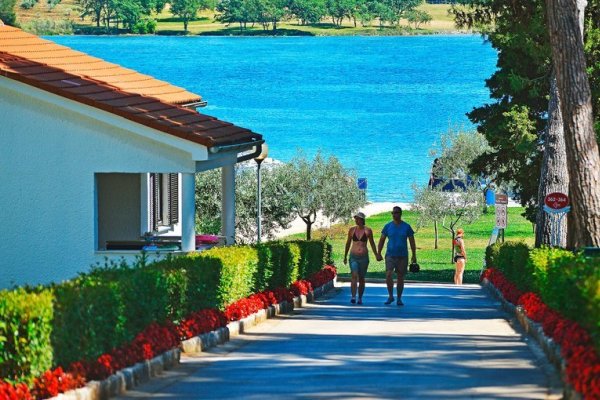 Village Galijot Plava Laguna