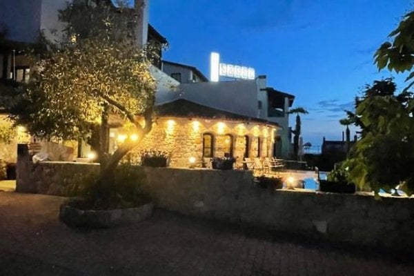 Samel Hotel