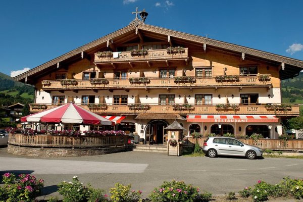 Ferienhotel Alpenhof Aurach
