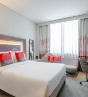 Novotel Bur Dubai Hotel