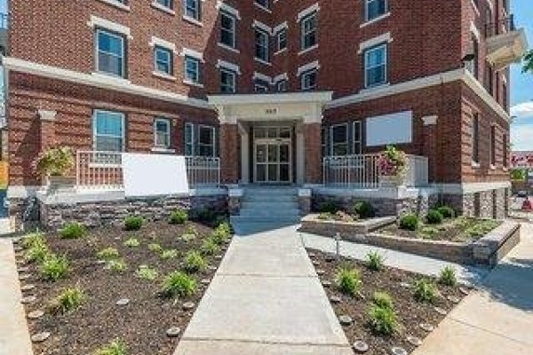 Quality Inn & Suites Kansas City Downtown