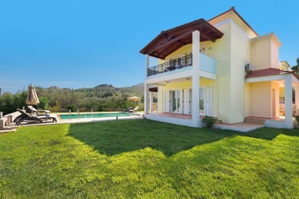 Seven Springs Artemis Villas