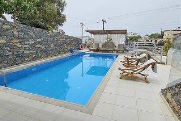 Asteri Suites