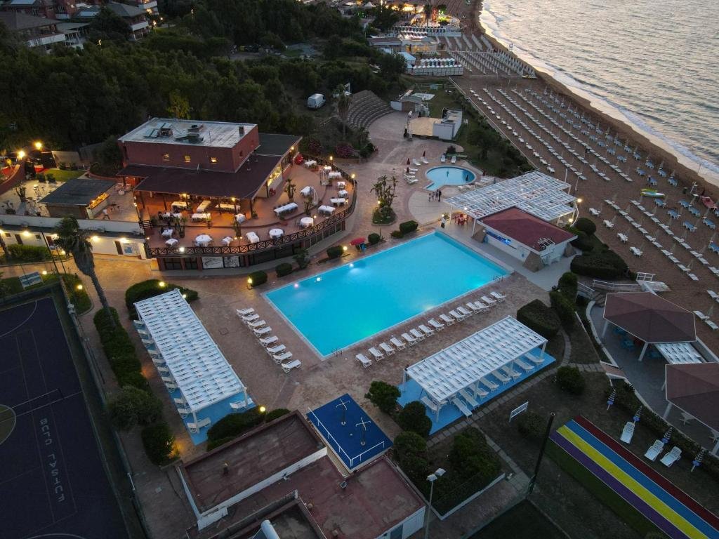 Hotel Futura Club Casarossa recenzie