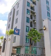 Collection O RQ Bangkok Sukhumvit 107