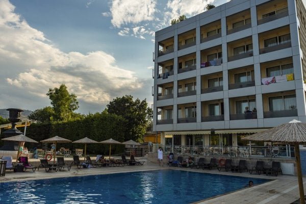 Dolphin Resort & Conference