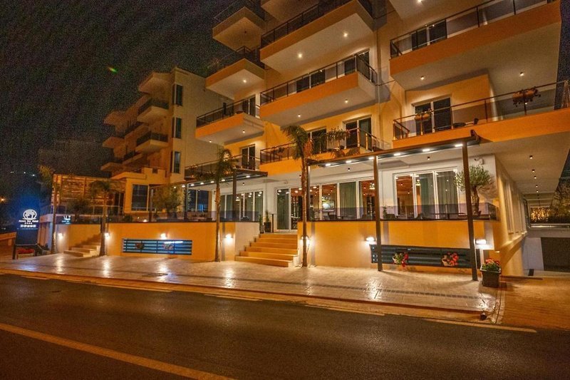 Azure Inn Hotel recenzie