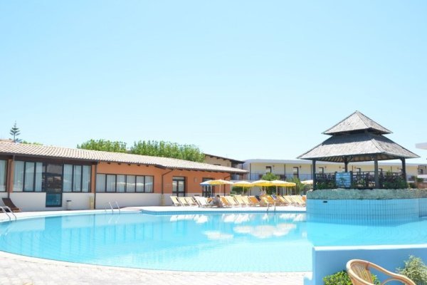 Baia dei Gigli Hotel Club 