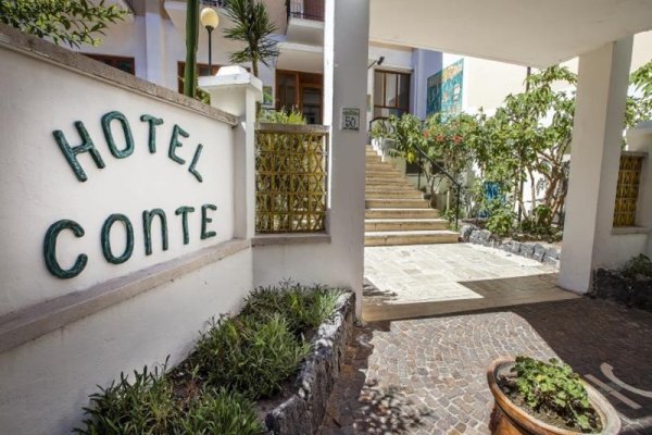 Hotel Conte Ischia Porto