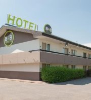 B&B Hotel Saclay