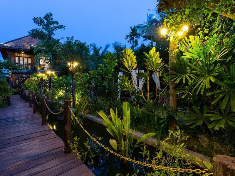 Java Wooden Villa recenzie