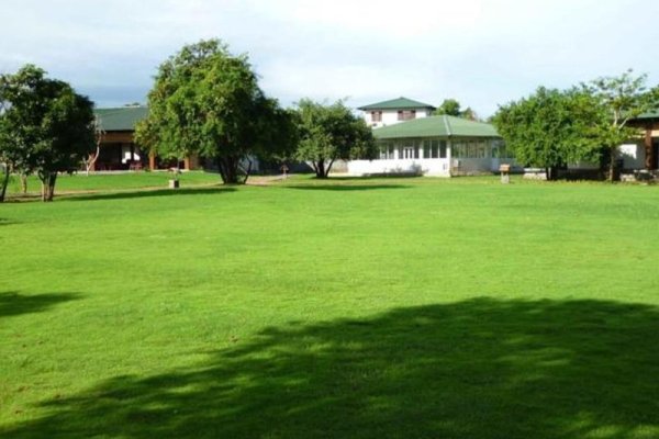 Camellia Resort And Spa