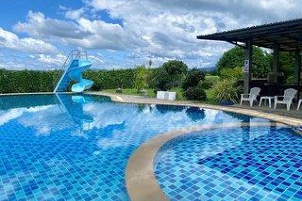Maerim Villa And Pool