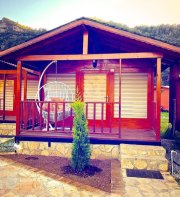 Zoe Glamping