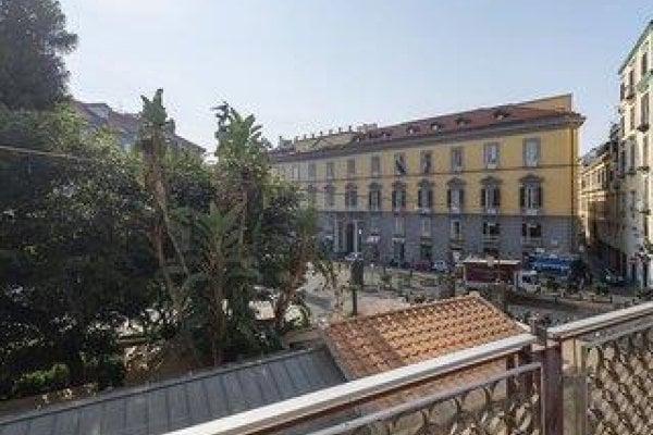 Well Suites  Piazza Dei Martiri